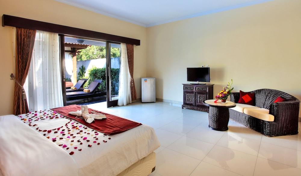 Puri Saron Hotel Baruna Beach Lovina Exteriör bild