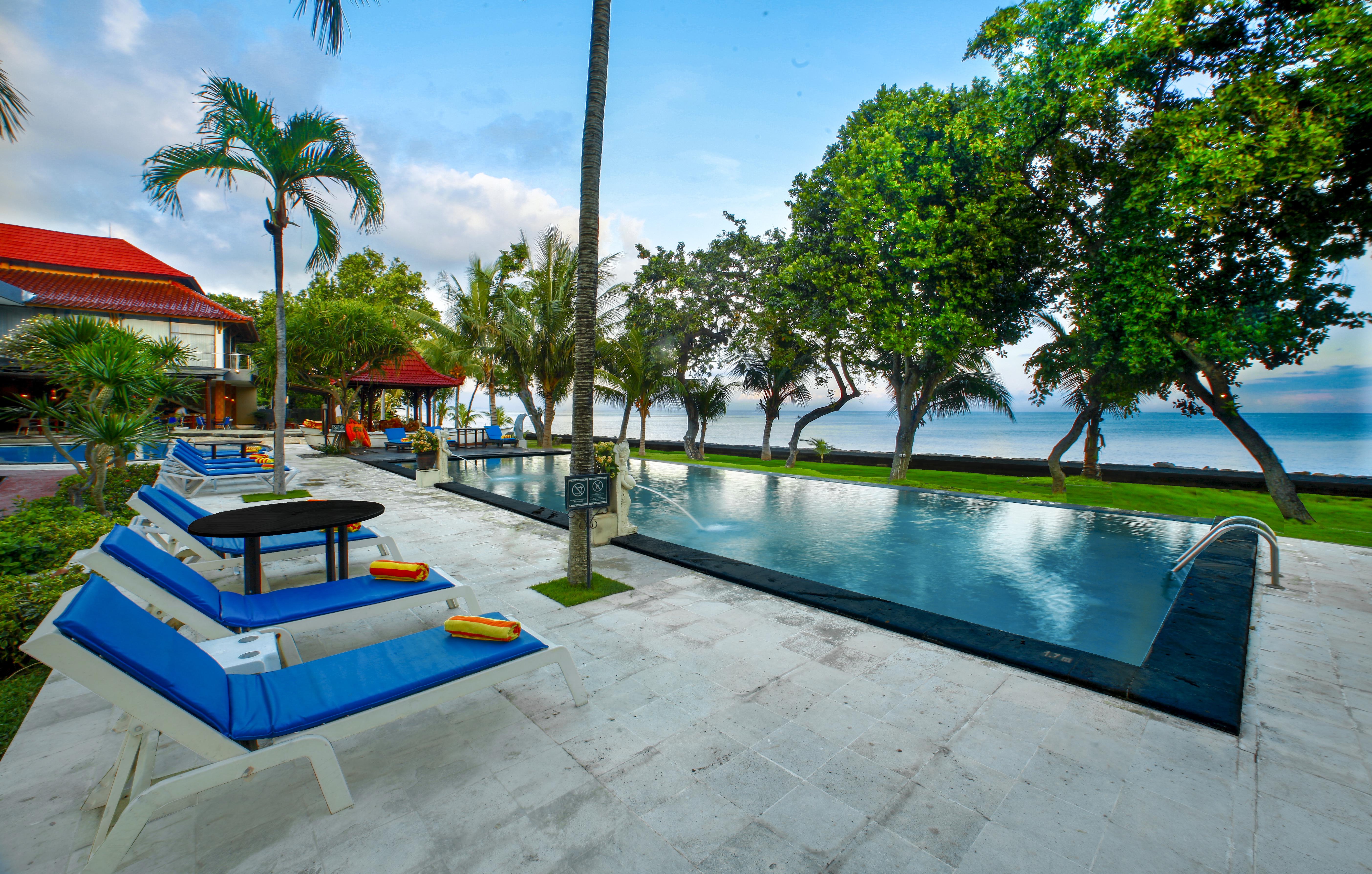 Puri Saron Hotel Baruna Beach Lovina Exteriör bild
