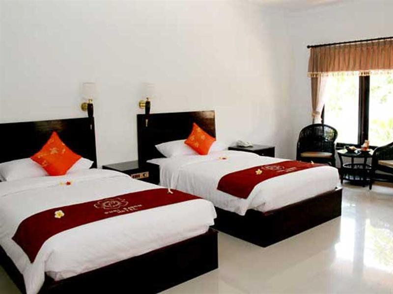 Puri Saron Hotel Baruna Beach Lovina Exteriör bild